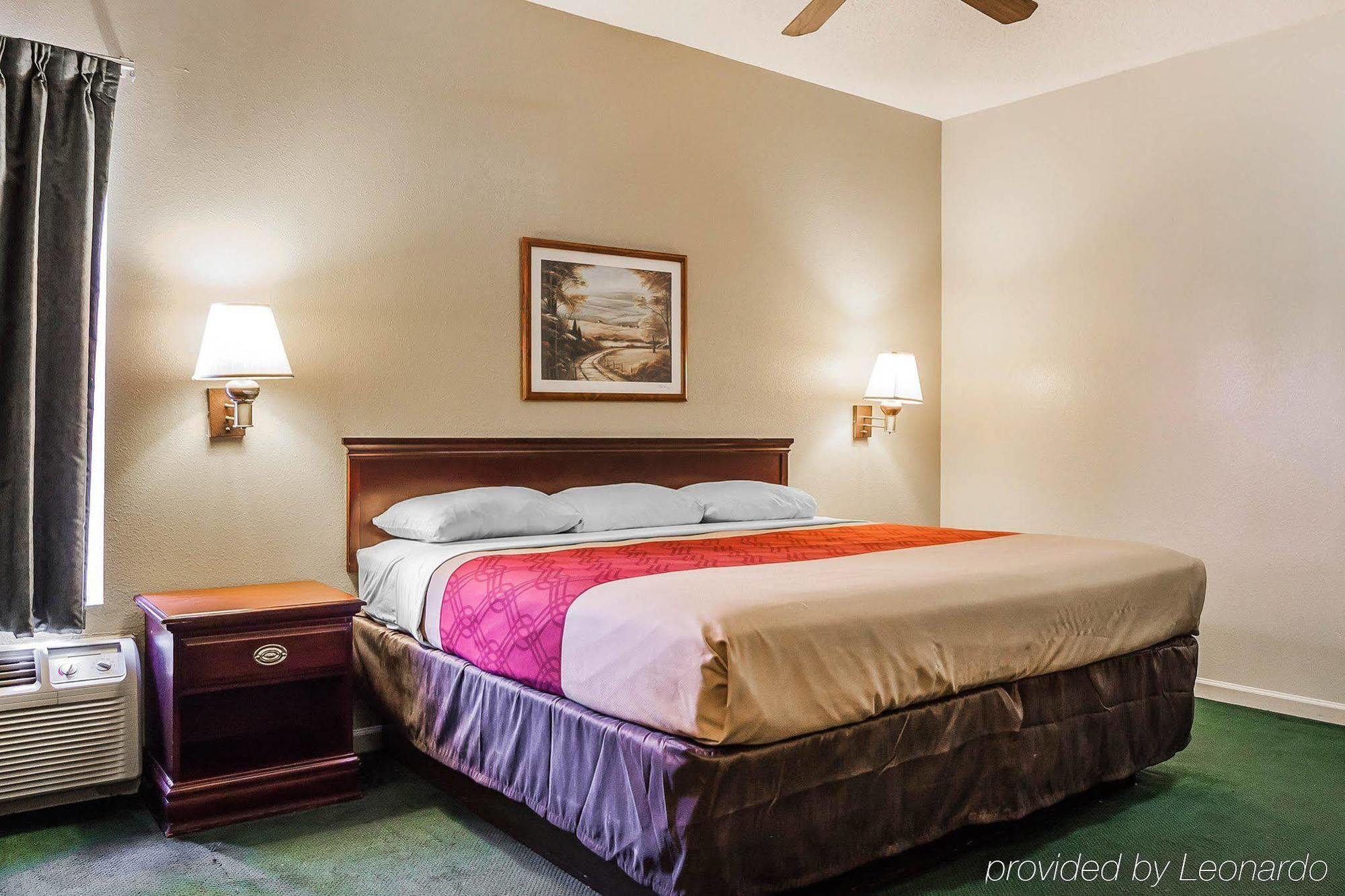 Econo Lodge Inn & Suites Granite City Dış mekan fotoğraf